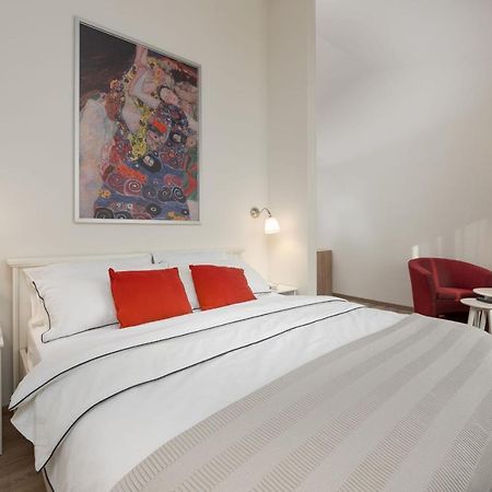 Rooms Karolina Funtana Eksteriør bilde