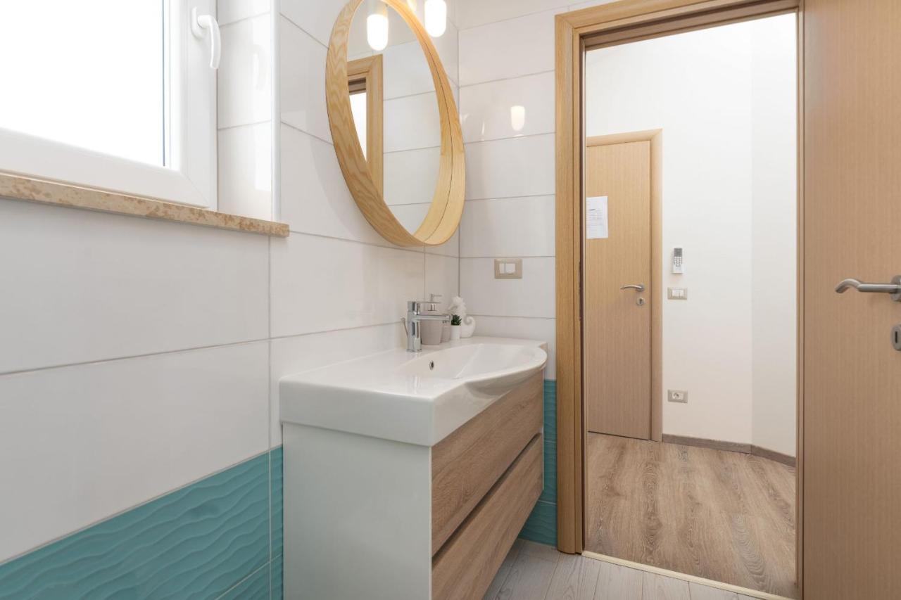 Rooms Karolina Funtana Eksteriør bilde